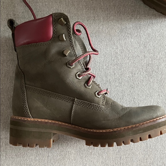 Timberland Courmayeur Valley Olive Green Boots with Burgundy Highlights - Picture 11 of 14